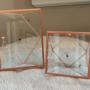 2 Modern Style Umbra Copper Picture Frames